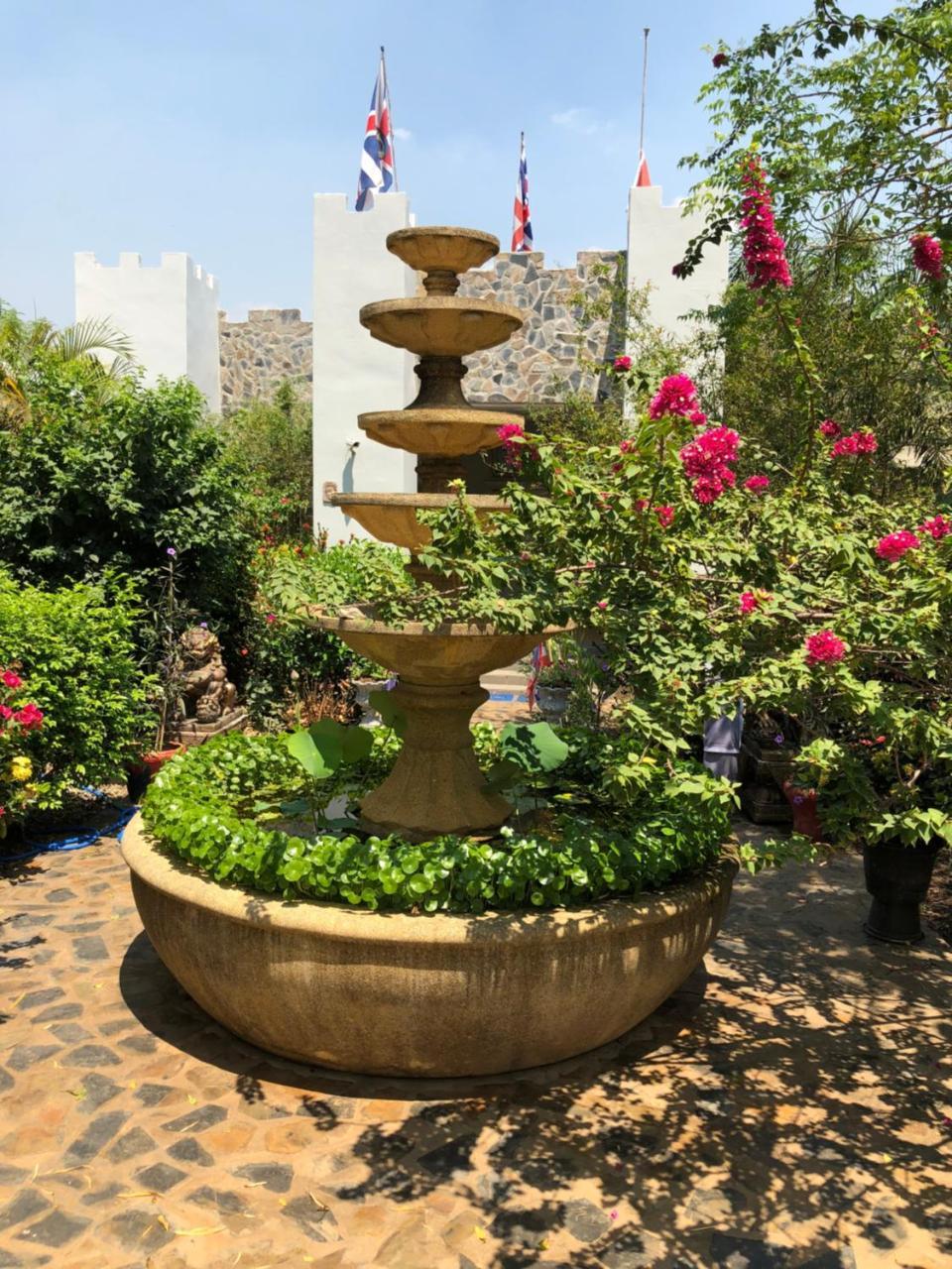 Thai Castle Resort Ban Thap Sila エクステリア 写真