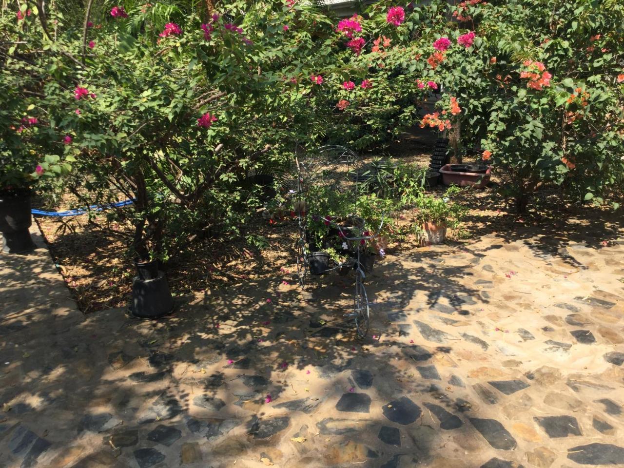 Thai Castle Resort Ban Thap Sila エクステリア 写真