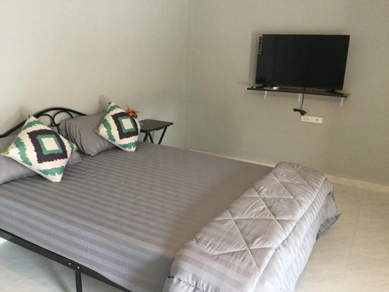 Thai Castle Resort Ban Thap Sila エクステリア 写真